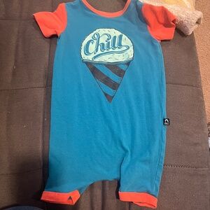 B 10      RAGS shortie romper